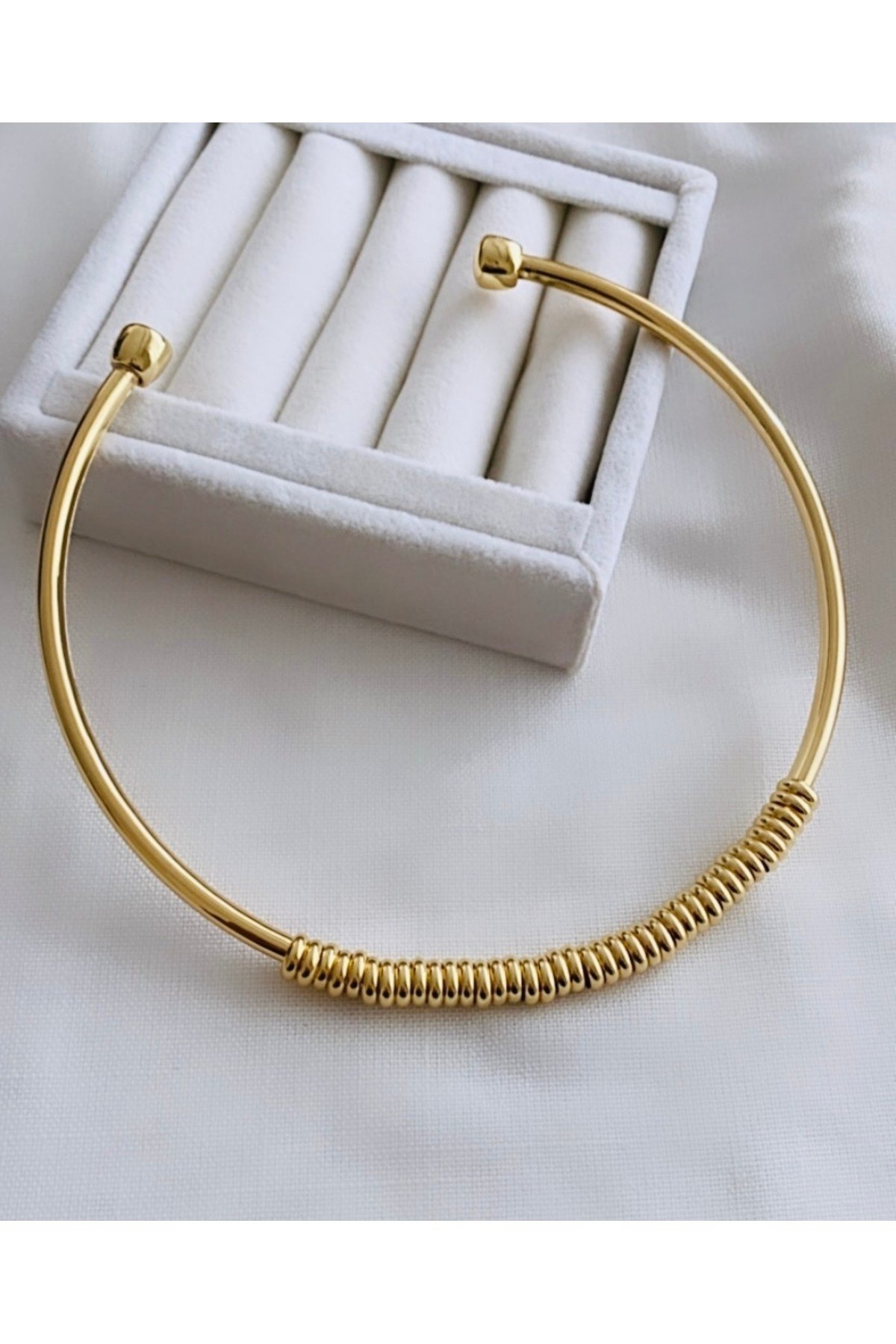İthal Çoklu Sabit Halka Model Choker Kolye