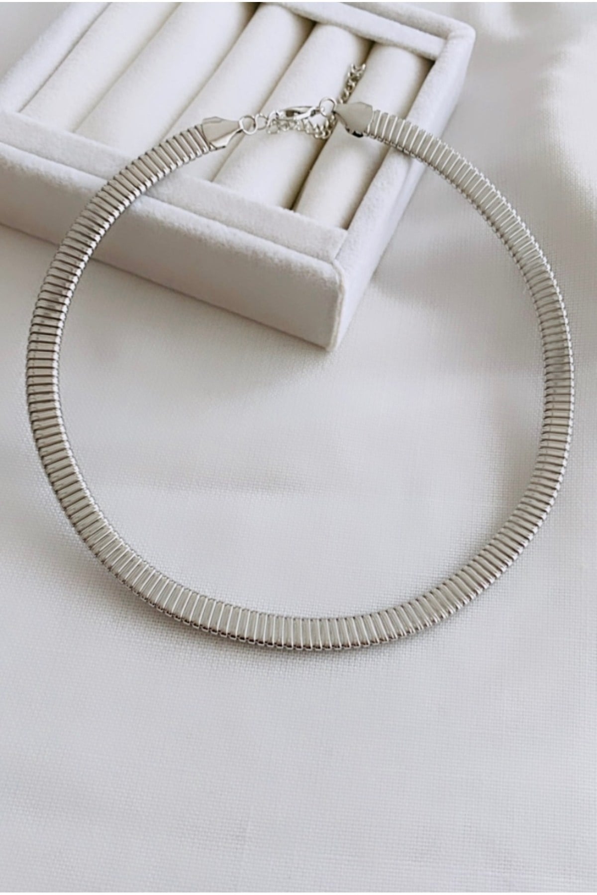 İthal TIrtıklı Model Choker Kolye