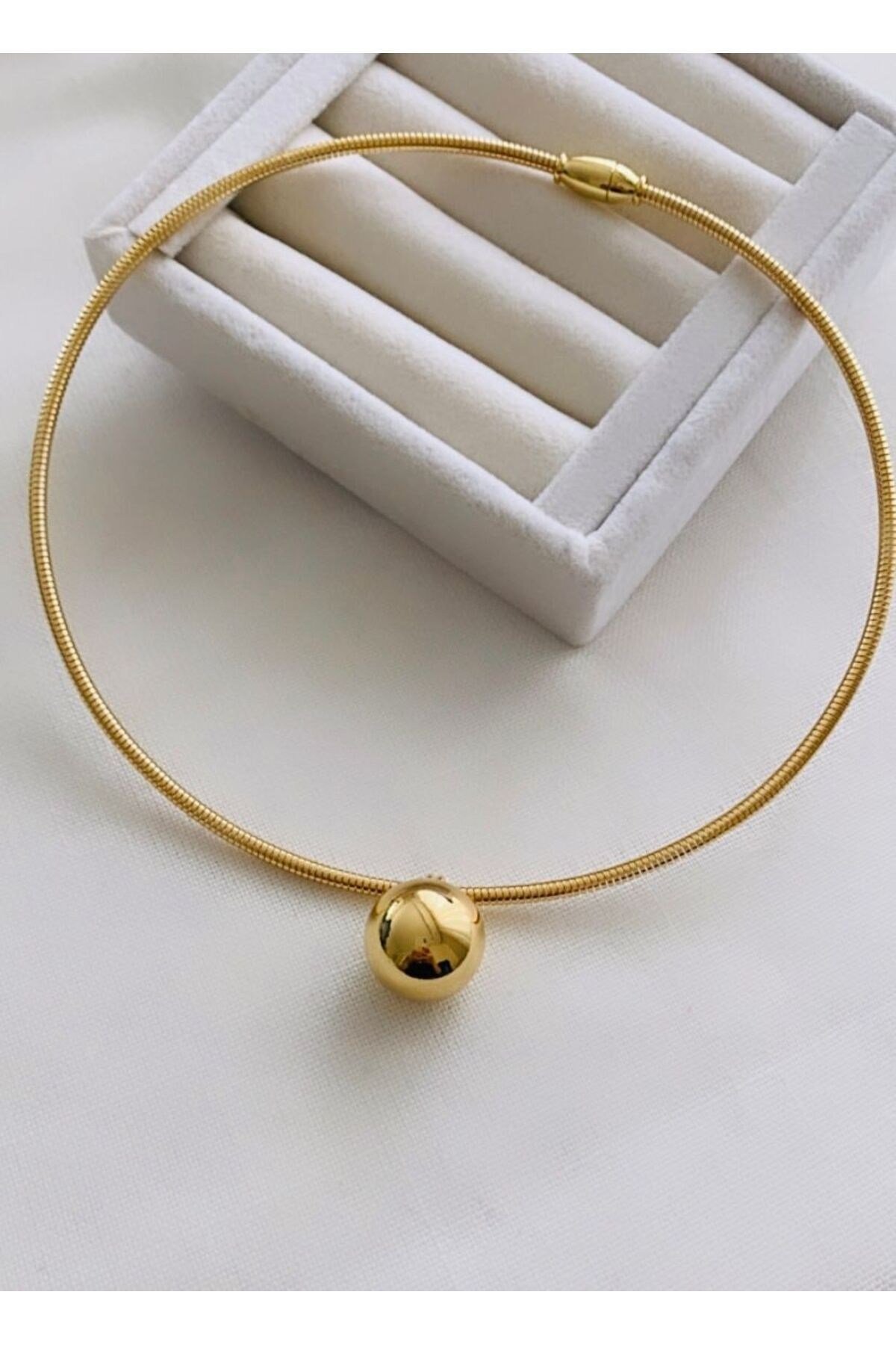 Vip Seri Top Detay Chocker Kolye