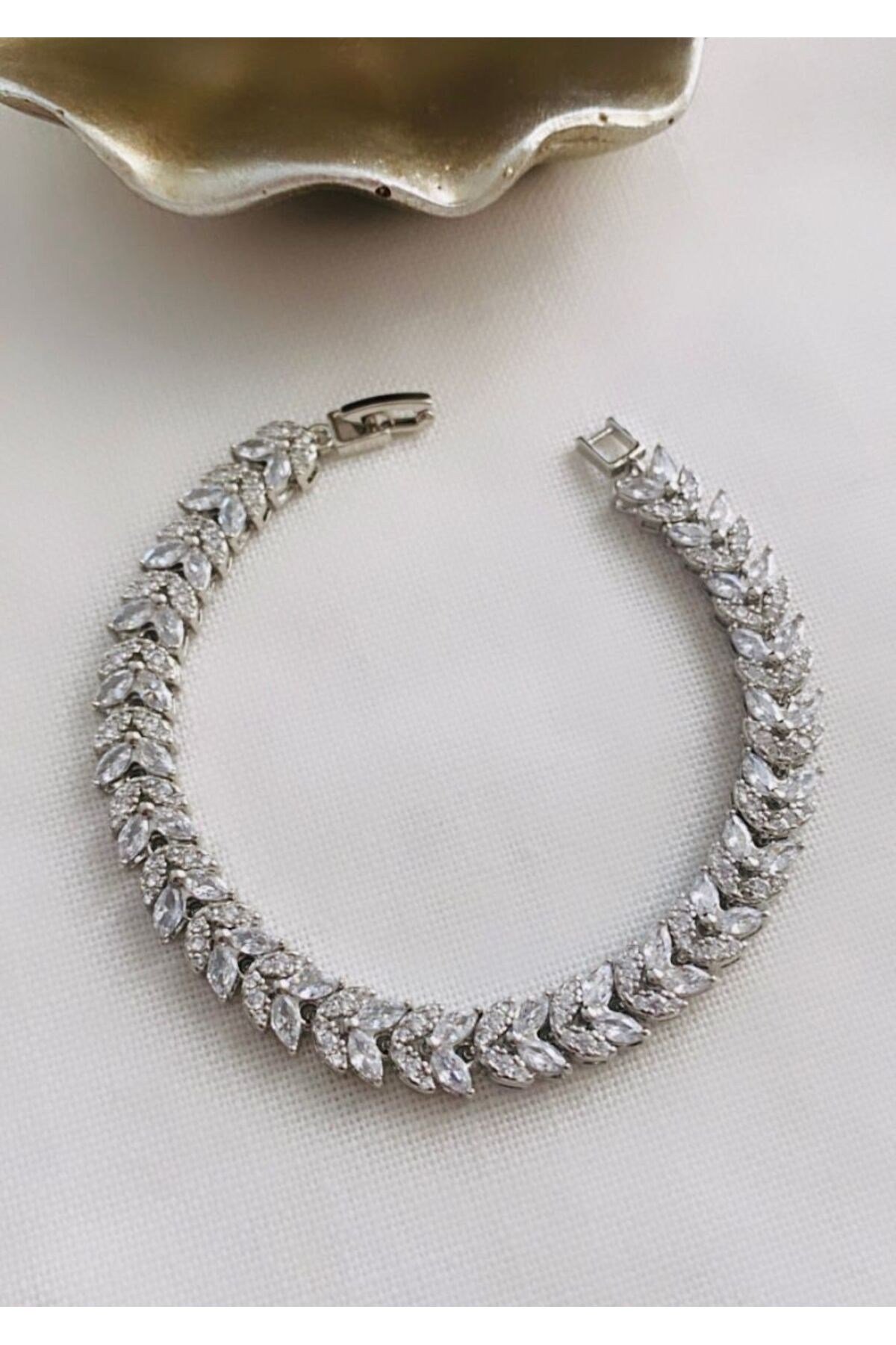 Vip Seri Yaprak Model Silver Bileklik