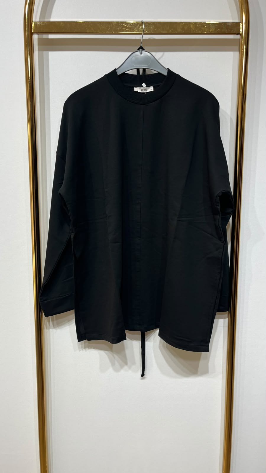 EKRUTEX Dikiş Detaylı Yırtmaçlı Sweatshirt
