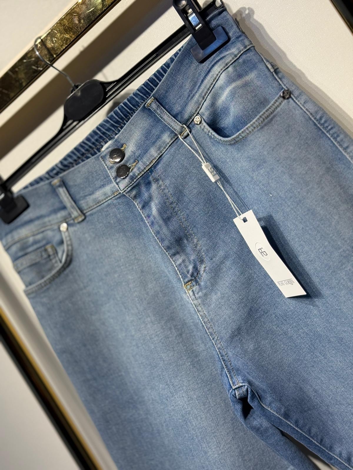 FUAT GÜRSEN Paça Ucu Taşlı Jeans Pantolon