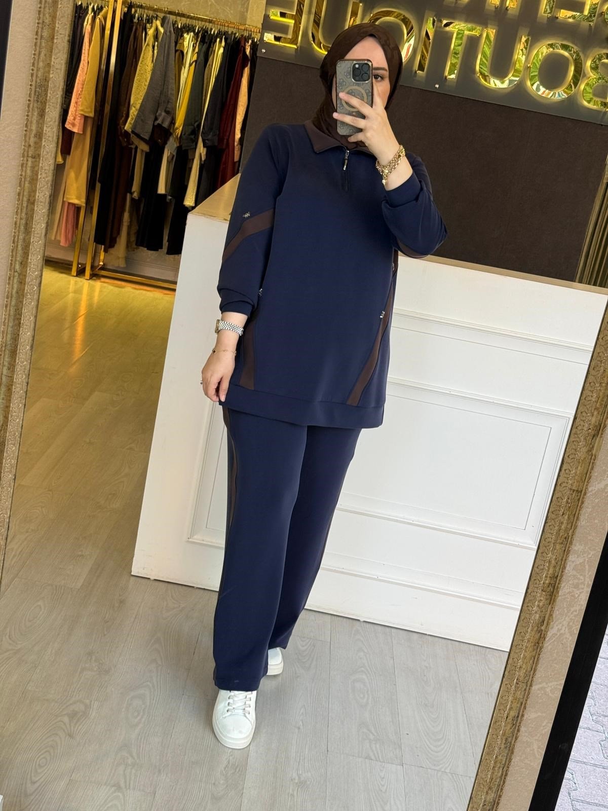 FUAT GÜRSEN Taş Detaylı Yakalı Takım