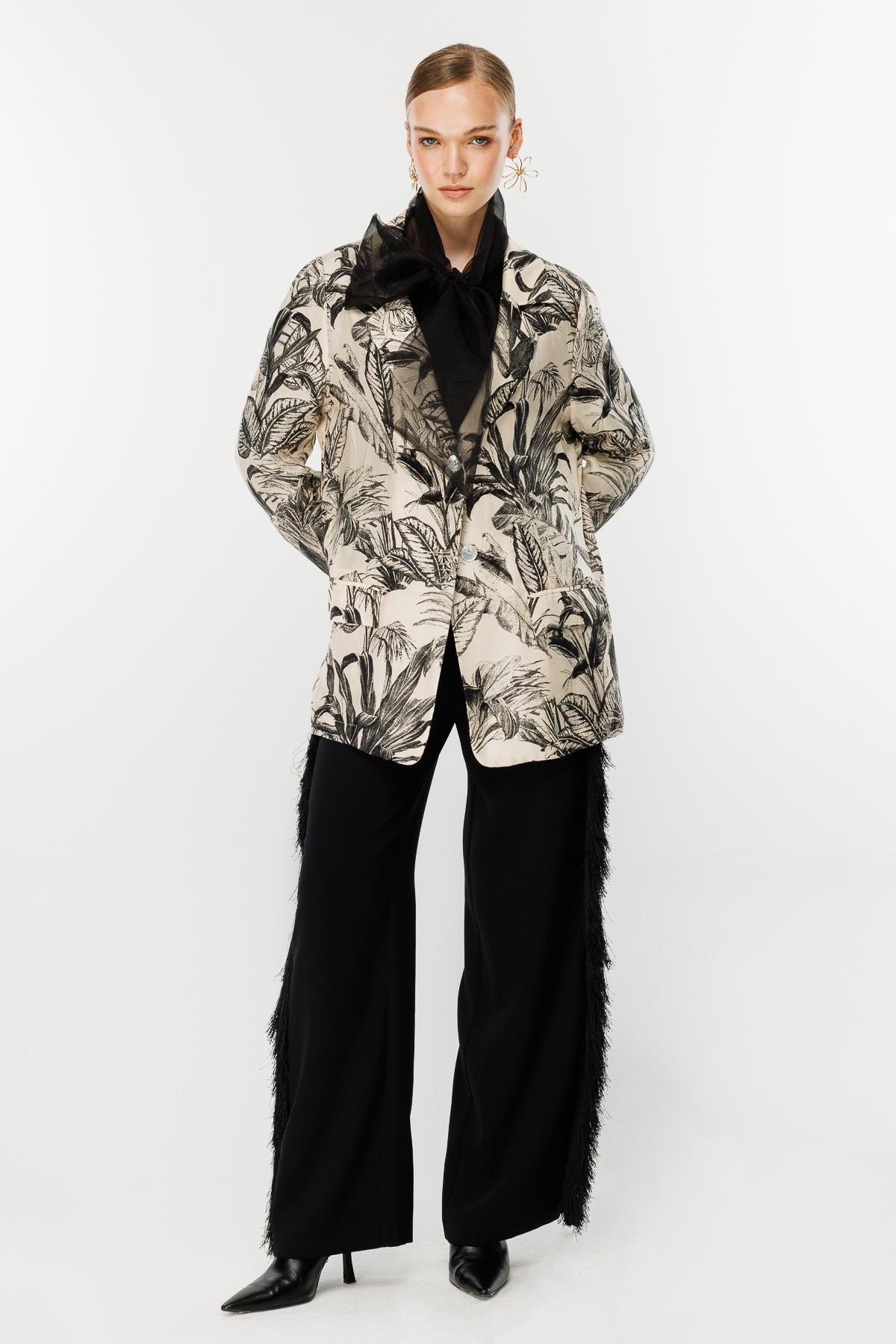 GHİSA DESENLİ BLAZER TİP CEKET