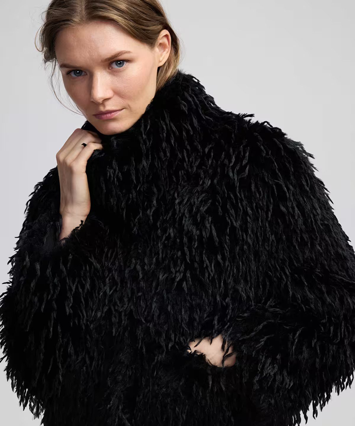 İPEKYOL PELÜŞ MONT