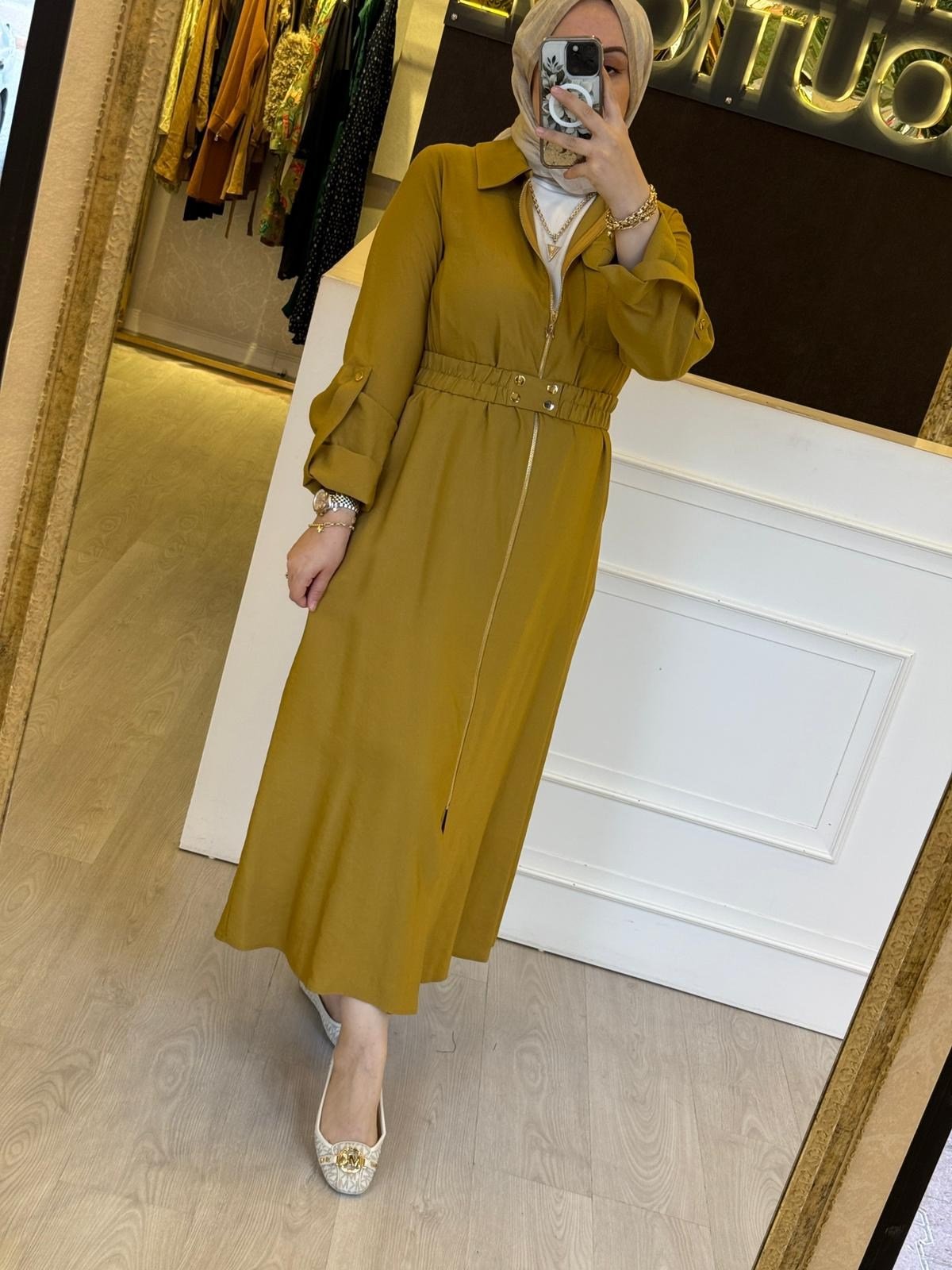 NUSS Kemer Hediyeli Önden Fermuarlı Uzun Kap Elbise