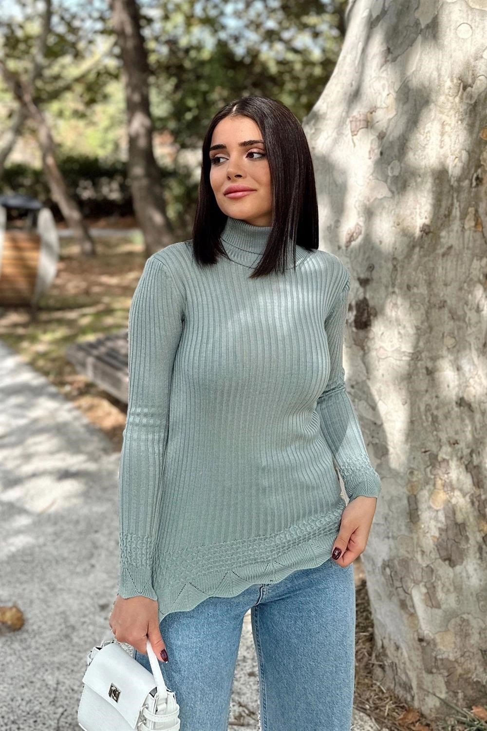 Kadın Mint Boğazlı Yaka, Uzun Kol, Vucüda Oturan Esnek Kumaş, Düz Desen, Fırfır Kenarlı,Triko Bluz