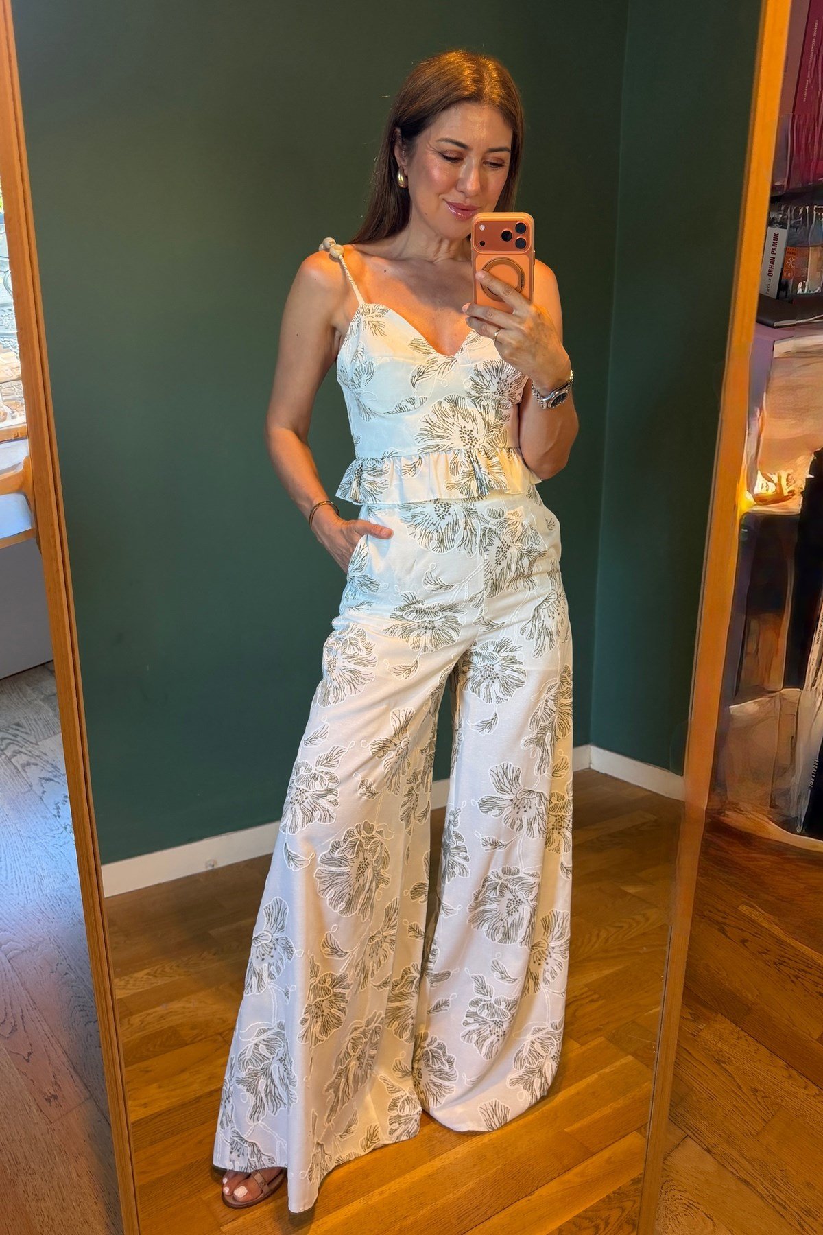 Boncuk askılı peplum bluz - pantolon takım