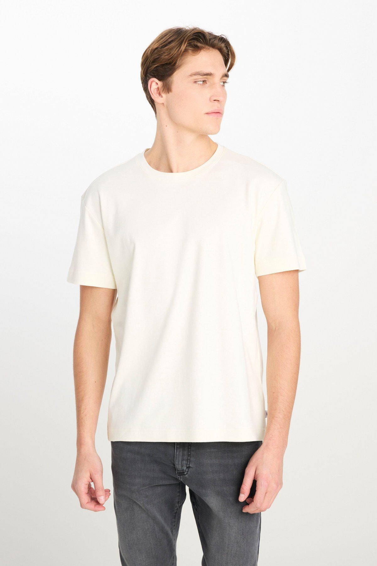 Lee Relax Fit Basic T-shirt Beyaz Erkek T-Shirt L2510096102
