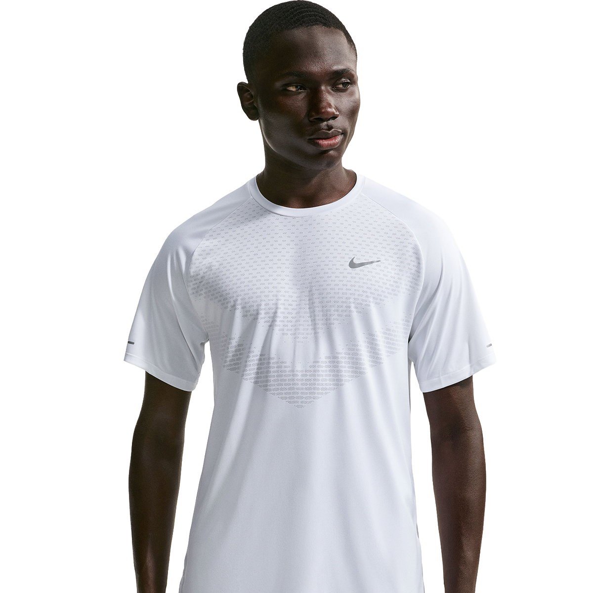 Nike M NK DFADV STRIDE SS TOP Beyaz Erkek T-Shirt