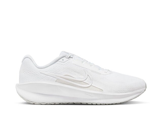 Nike NIKE DOWNSHIFTER 13 Beyaz Erkek Koşu Ayakkabısı