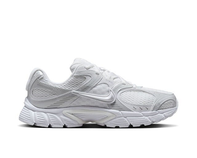 Nike W NIKE V5 RNR Beyaz Kadın Günlük Spor Ayakkabı