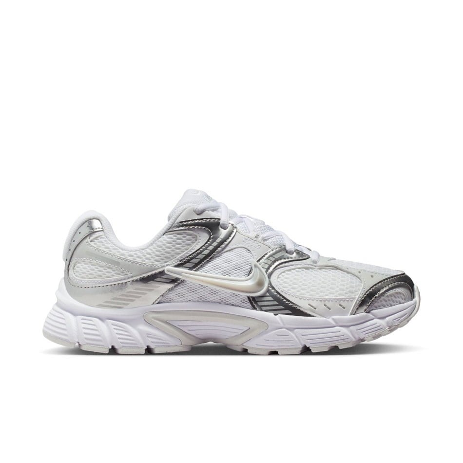 Nike W NIKE V5 RNR Beyaz Kadın Günlük Spor Ayakkabı