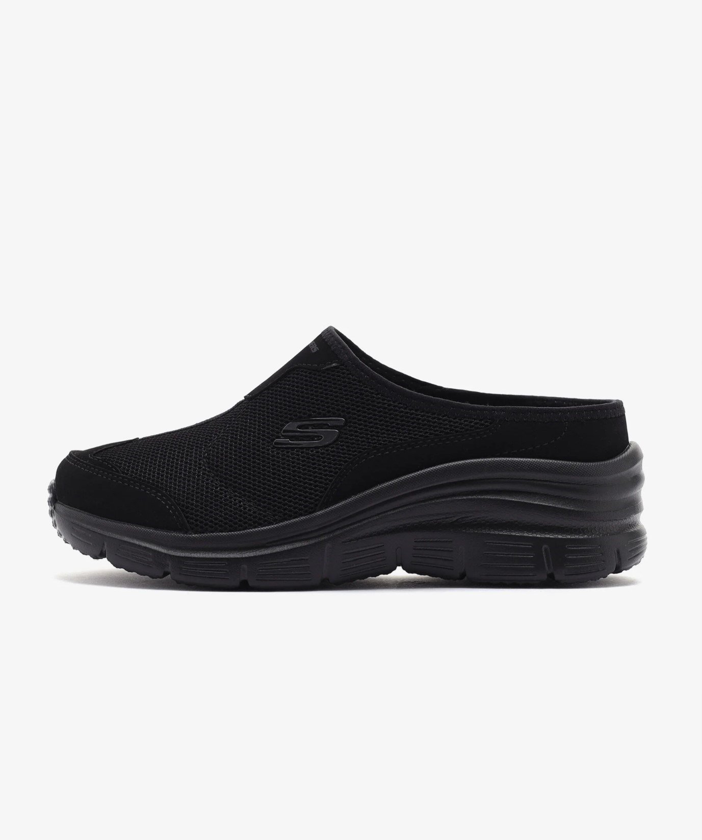 Skechers FASHİON FİT Siyah Kadın Günlük Spor Ayakkabı
