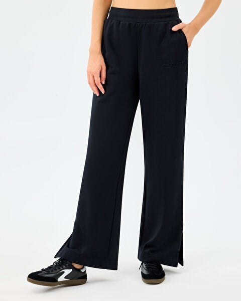 Skechers W Essential Wide Leg Regular Fit Sweatpant Siyah Kadın Eşofman Alt