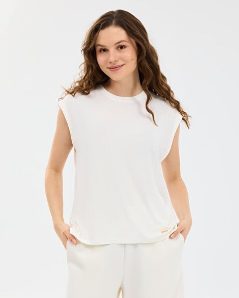 Skechers W Soft Touch Loose Fit T-Shirt Beyaz Kadın T-Shirt S2610047-3855