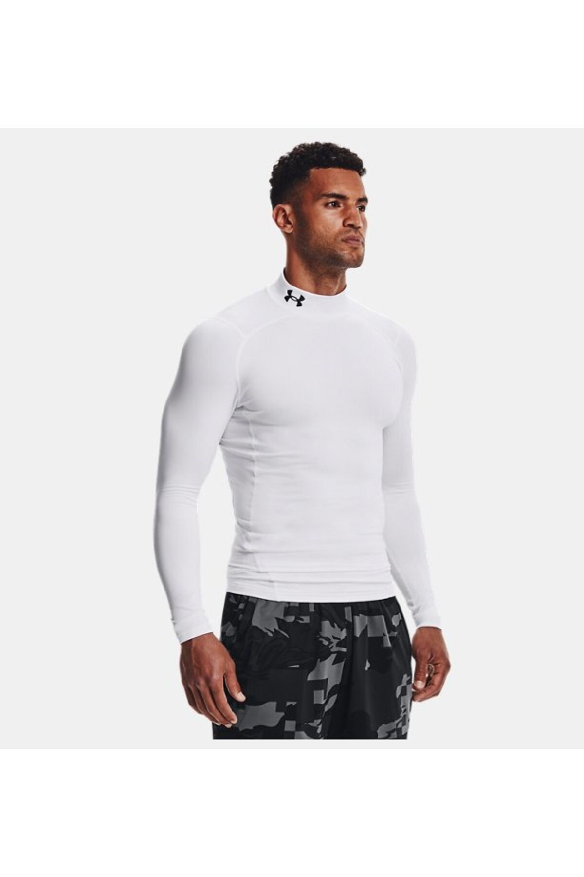 Under Armour UA CG Armour Comp Mock Beyaz Erkek T-Shirt