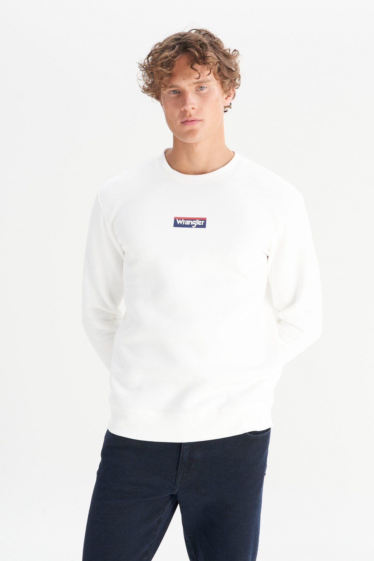 Wrangler Erkek Mid Logo Sweatshirt Beyaz Erkek Sweatshirt