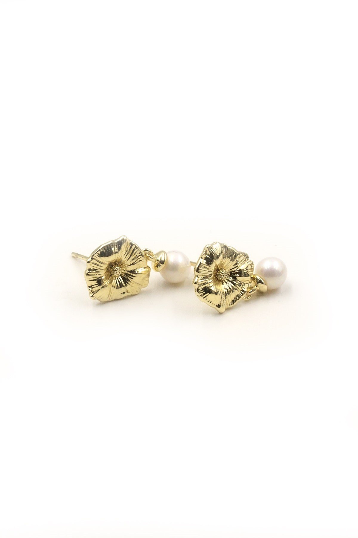 Çiçekli Sarkık İncili Küpe - Xuping Gold, Anti-Alerjik, 19 mm