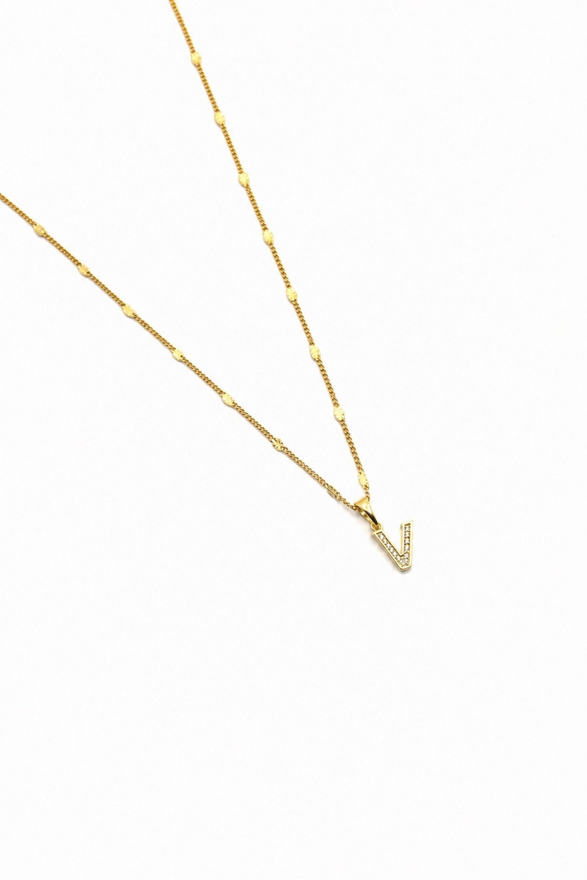 Xuping Gold Renkli, Zirkon Taşlı V Harfi Kolyesi - 45 cm (Anti-Alerjik)