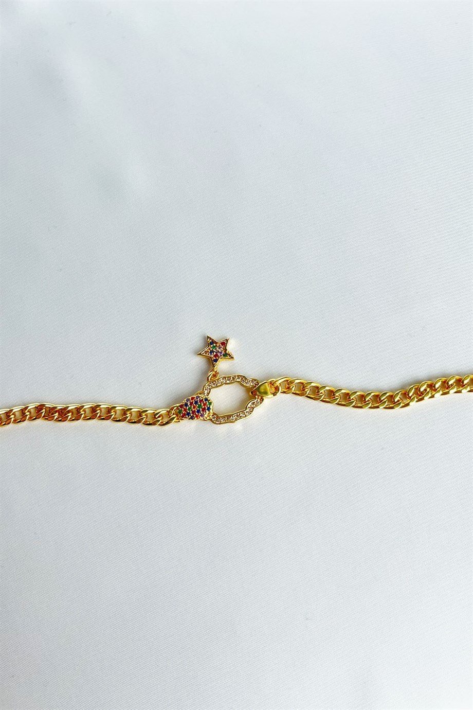 Zirkon Taşlı Renkli Yıldız Uçlu Gold Bileklik