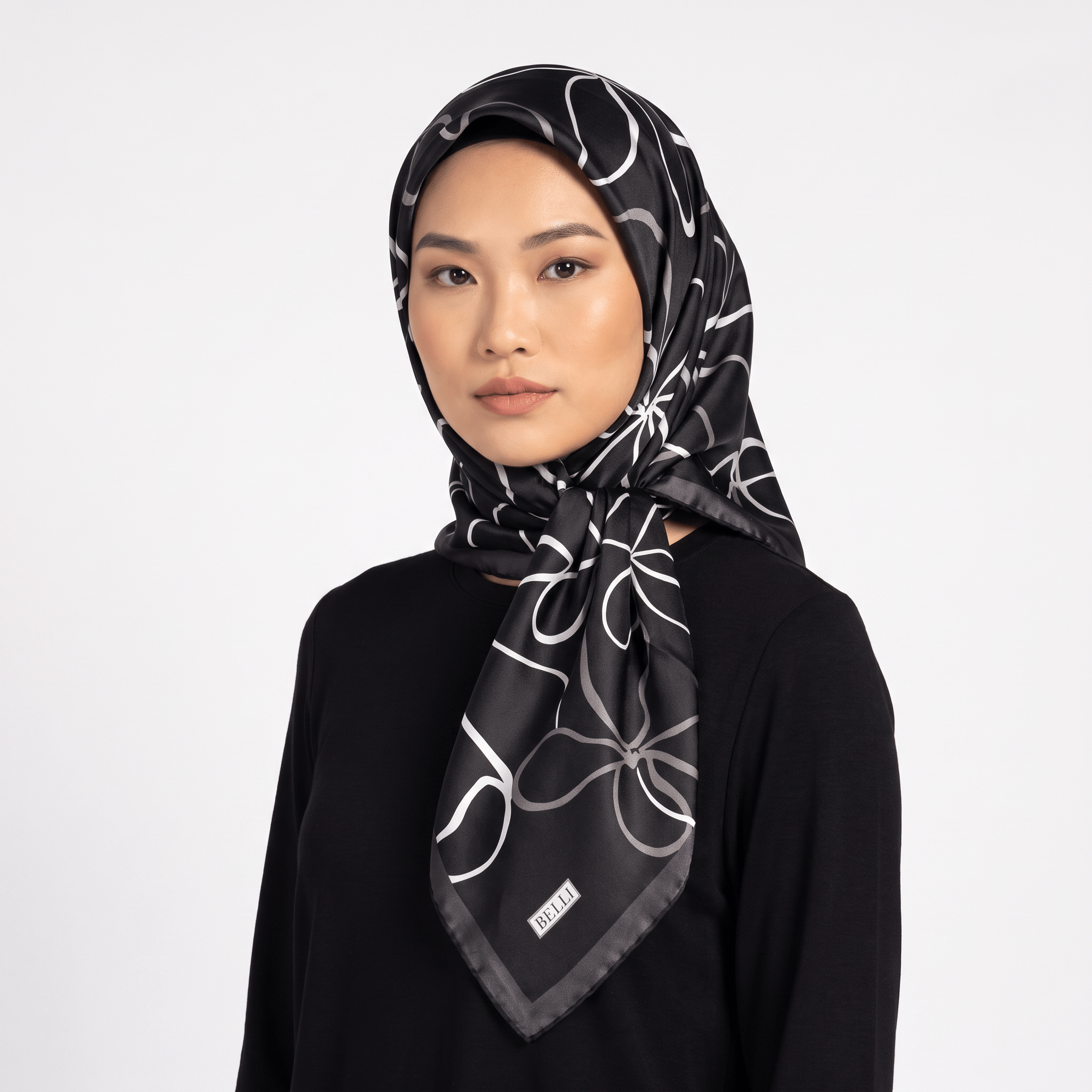 Belli Twill İpek Eşarp 26 Yaz 4113-57 Siyah