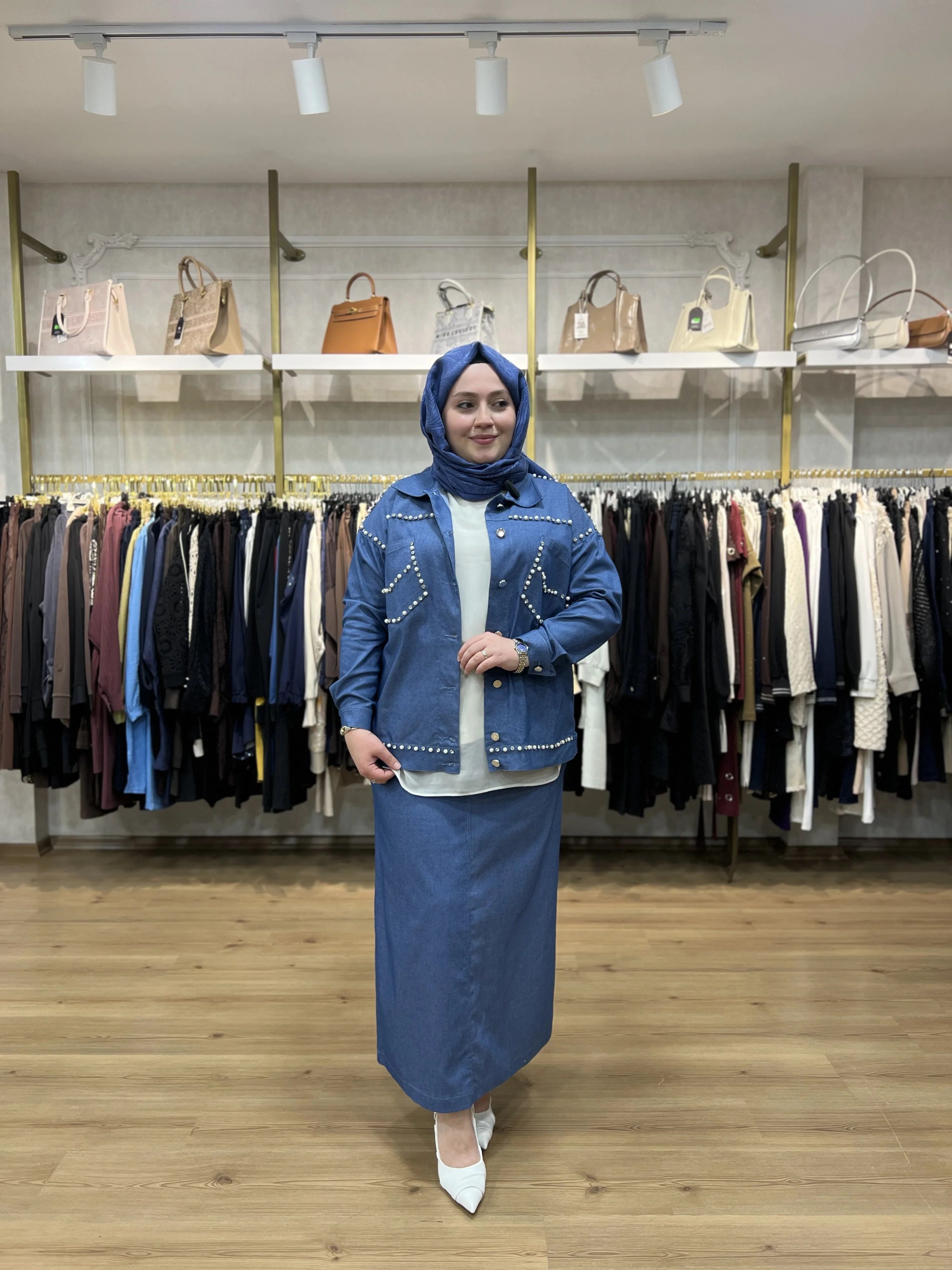 FATMA DANIŞMAN İncili Taşlı Etekli Takım