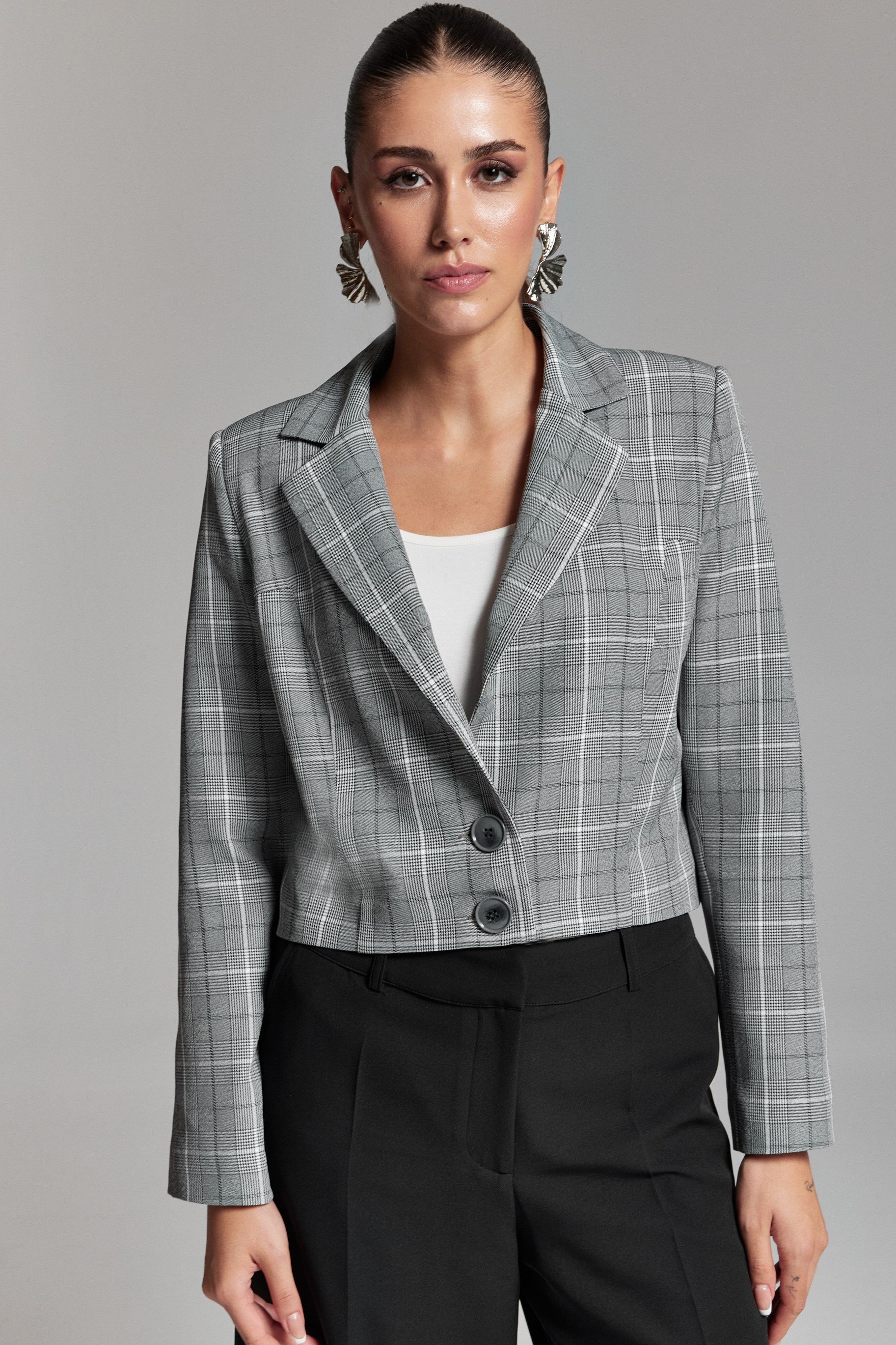 EKOSELİ KISA FİT KESİM BLAZER CEKET