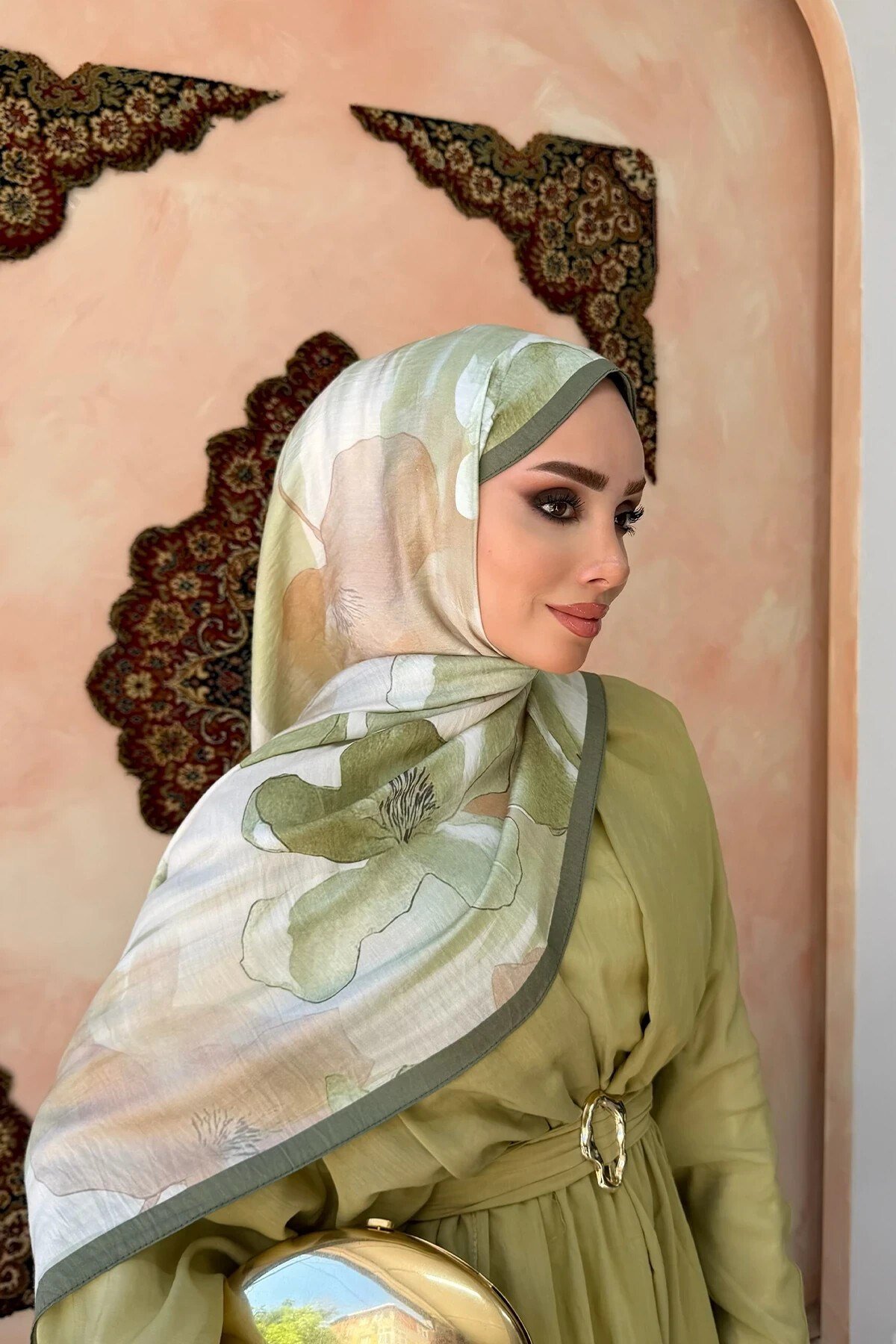 ahenk-cicegi-deseni-naida-sal-f-ad50.jpg