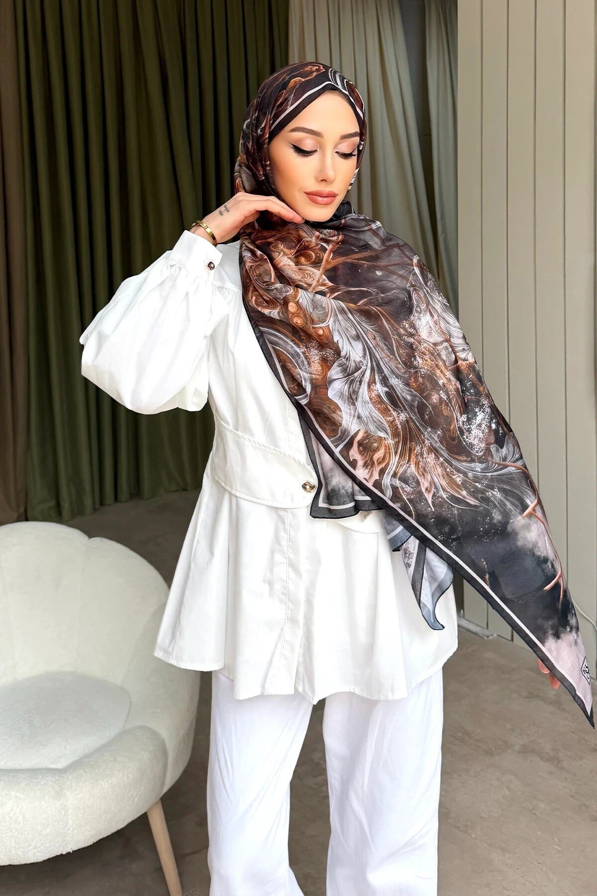 aqua-soft-kehribar-desenli-siyah-sal-2e-ad6.jpg
