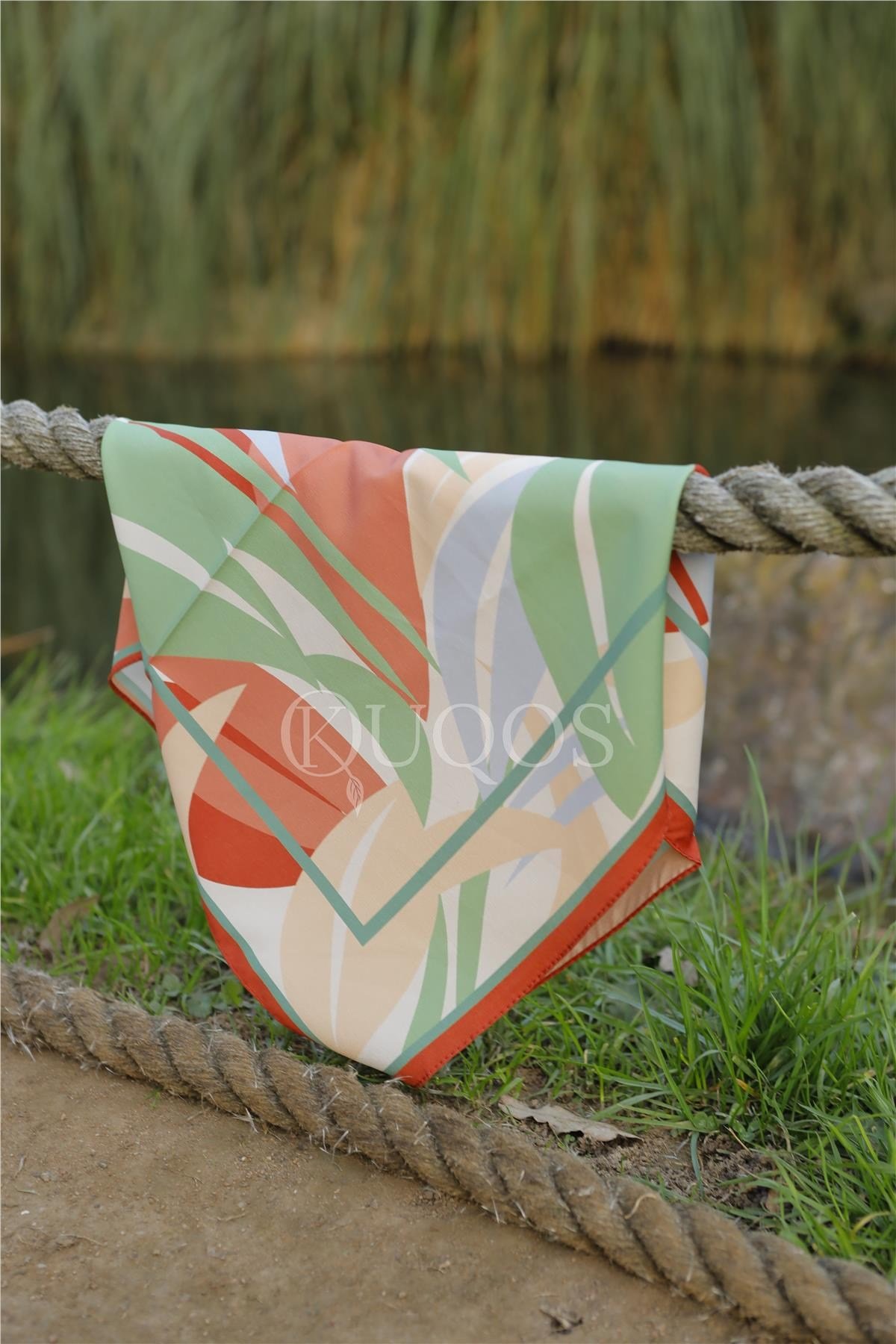 flora-desenli-bandana-kiremit-dac-4f.webp