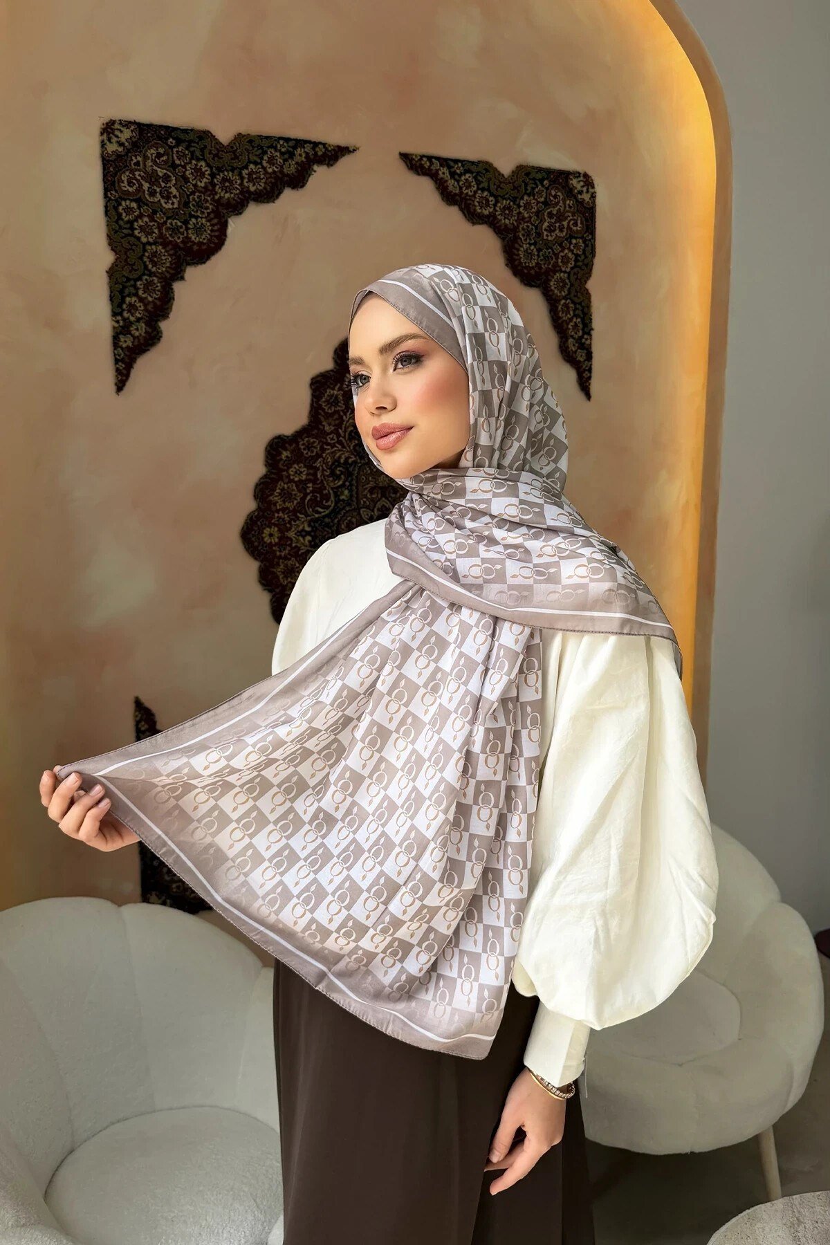 gri-geometrik-desenli-aqua-soft-sal-4-972e.jpg