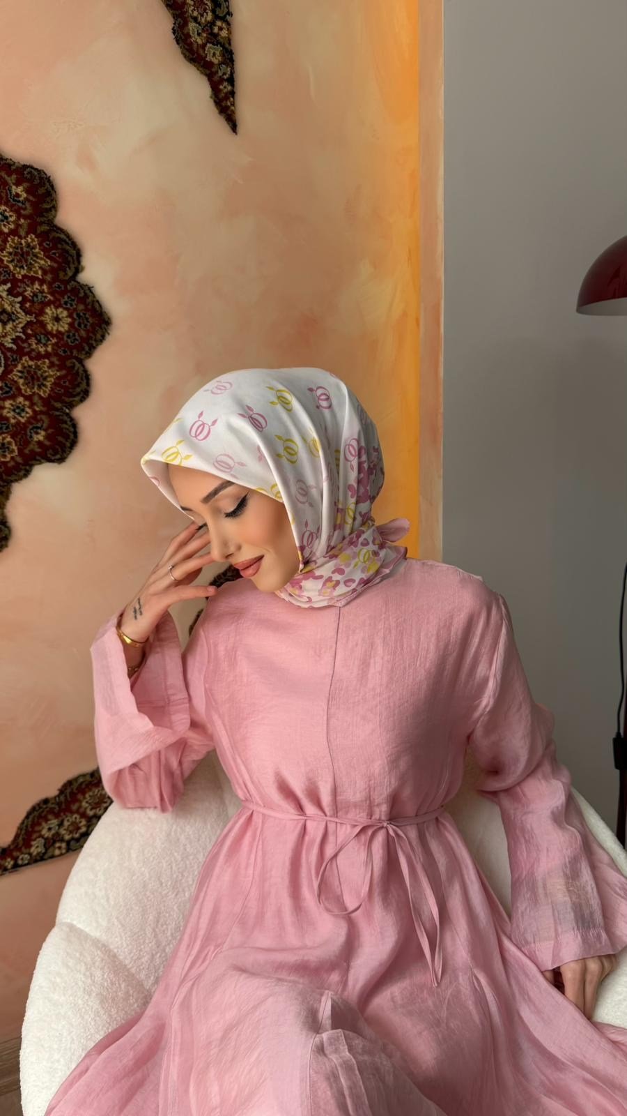 gulce-desenli-esarp-pembe-a5f2b6.webp