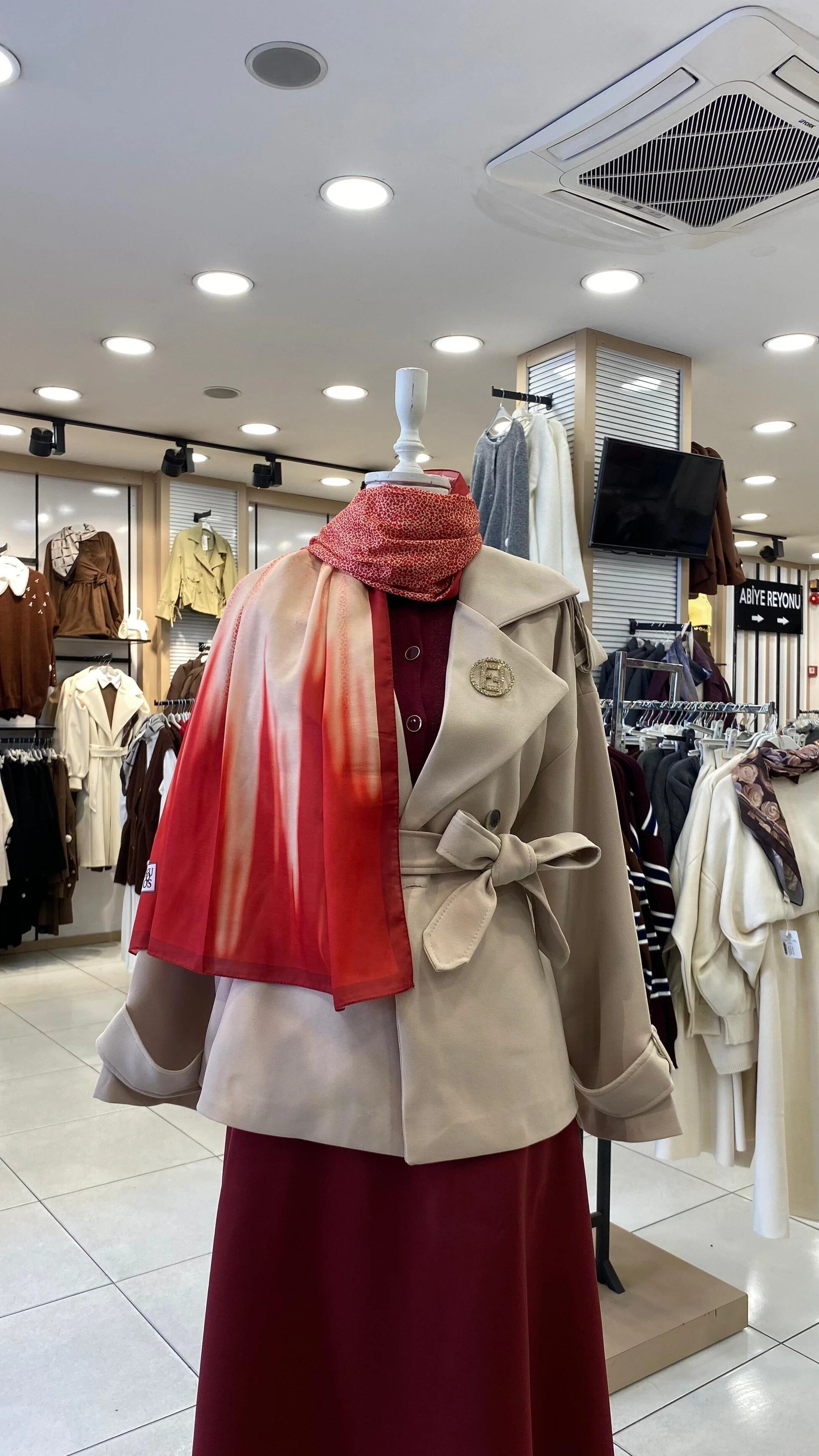ipek-akis-desenli-sal-kirmizi-475-bd.jpg