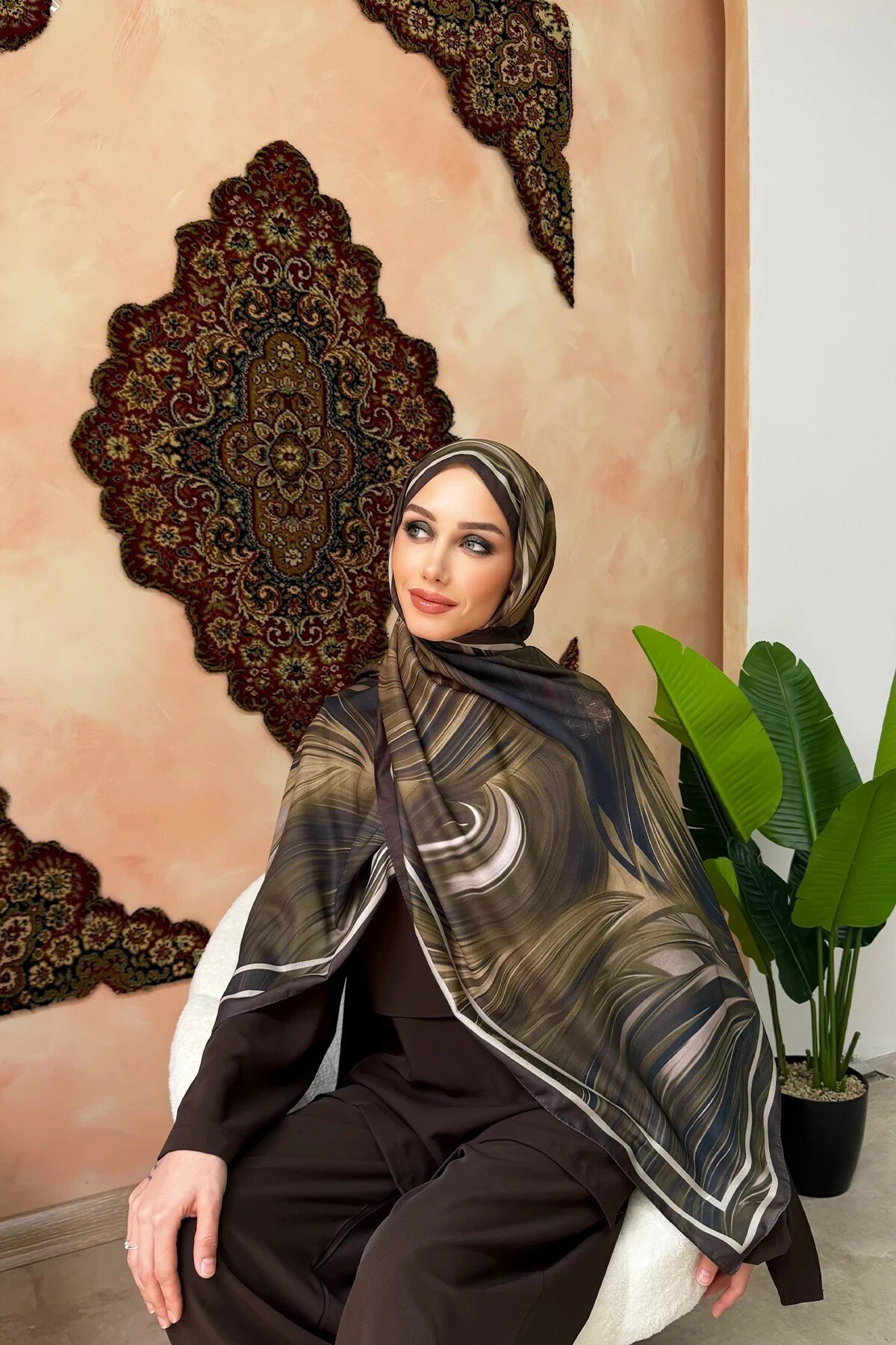 kahverengi-ahenk-desenli-aqua-soft-sal-5-454b.jpg