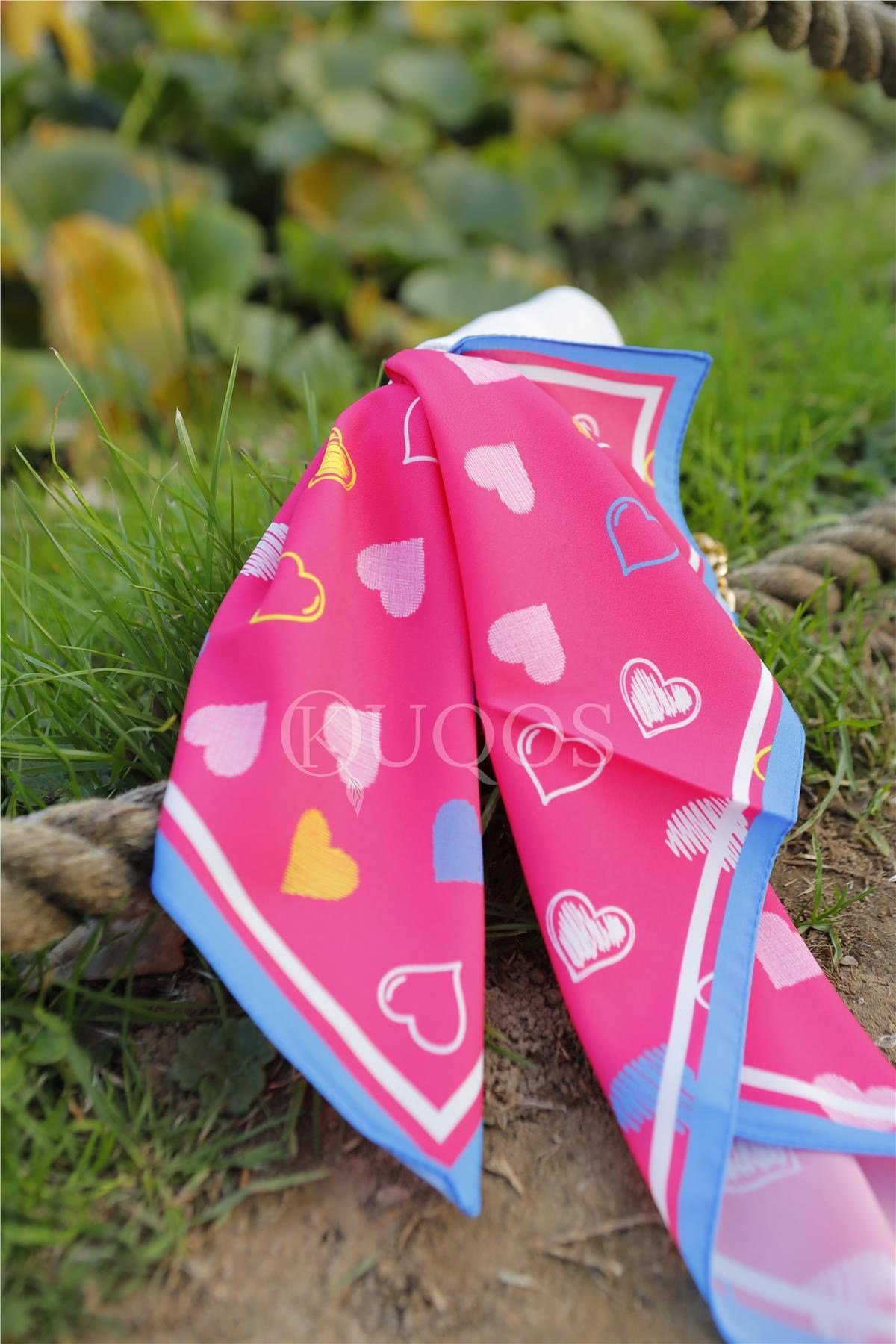 kalp-desenli-bandana-fusya--9f4e-.webp