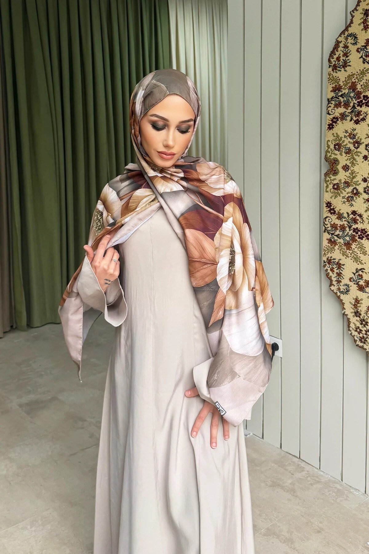 krem-manolya-bahcesi-desenli-aqua-soft-8c-422.jpg