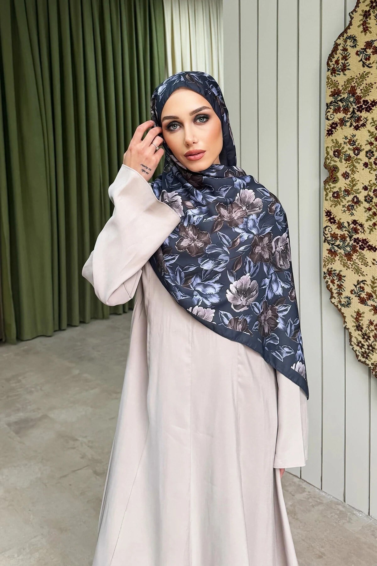 lacivert-venedik-cicegi-desenli-aqua-s-b34be4.jpg