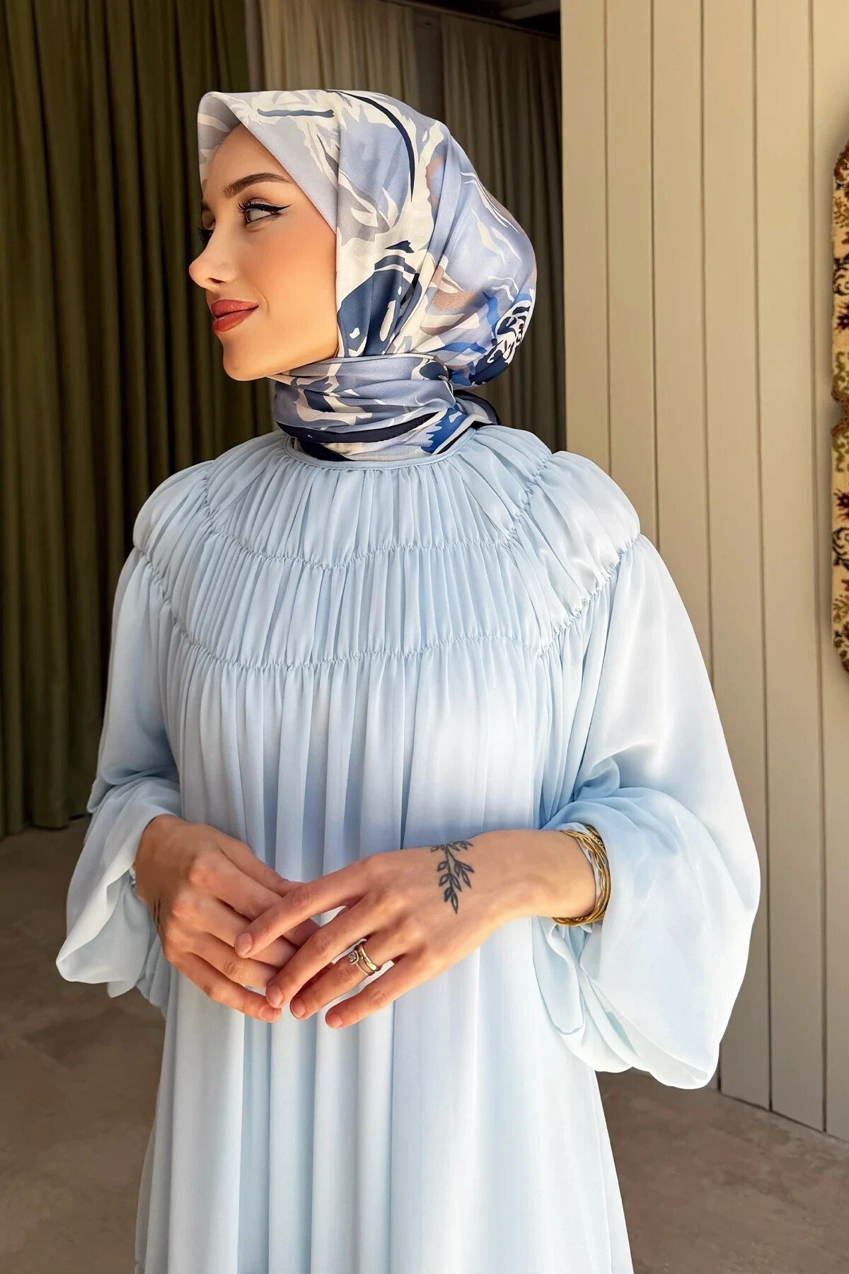 manolya-cicegi-aqua-soft-esarp-0-85ba.jpg