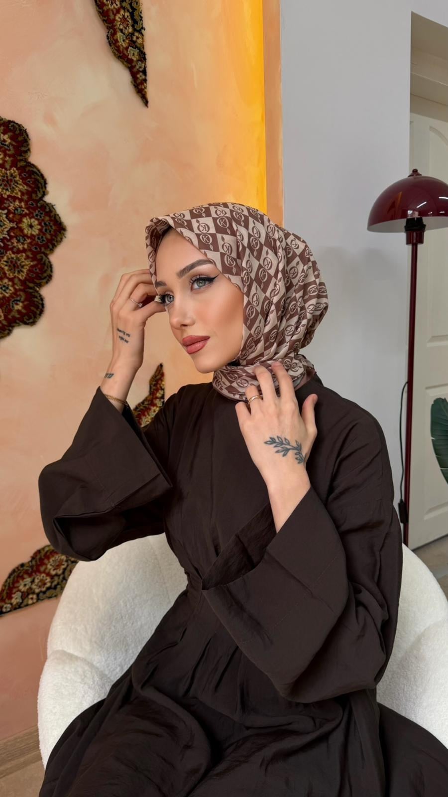 new-kuqos-esarp-sutlu-kahve-4df-41.webp