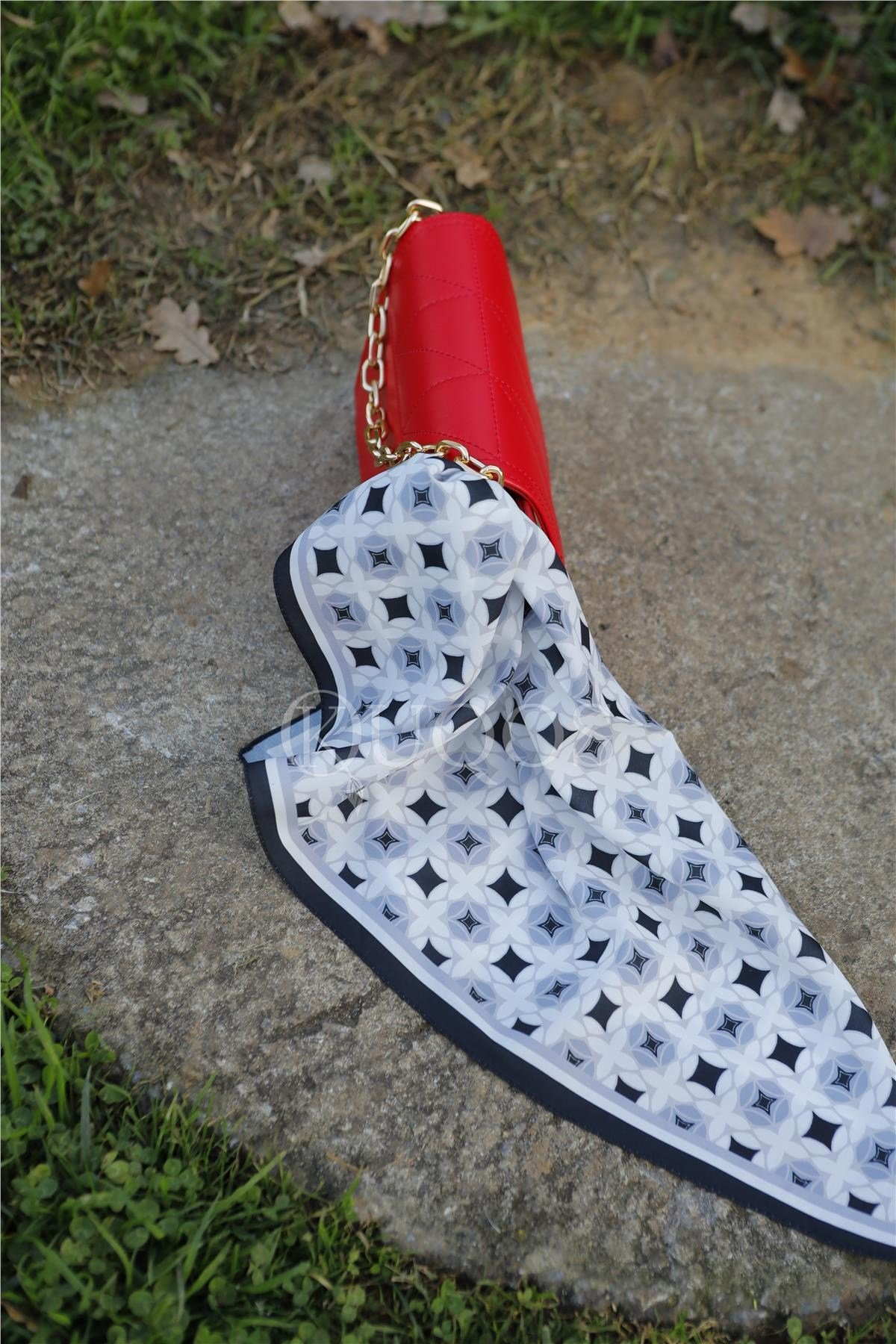pitikare-desenli-bandana-siyah-d-b911.webp