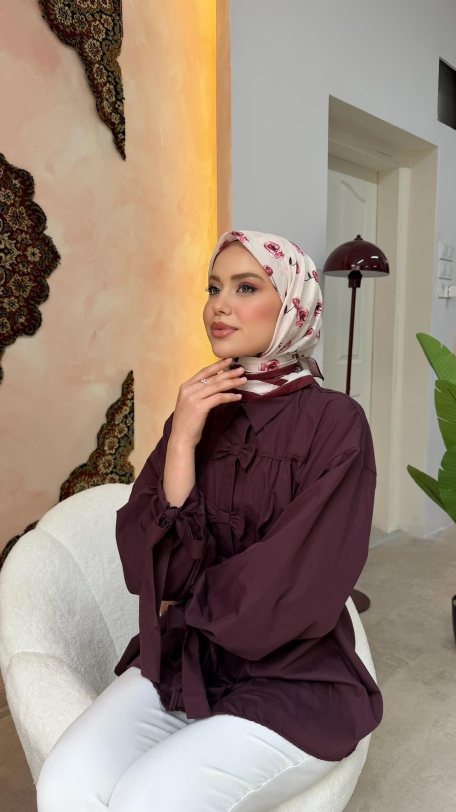 romantik-gul-desenli-esarp-kirmizi-981b3-.webp