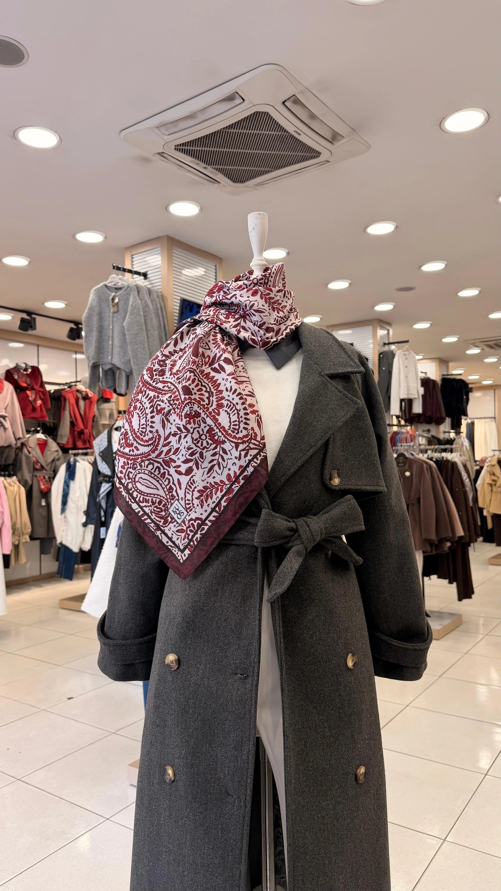 sade-isilti-desenli-esarp-bordo-fa7c7a.jpg