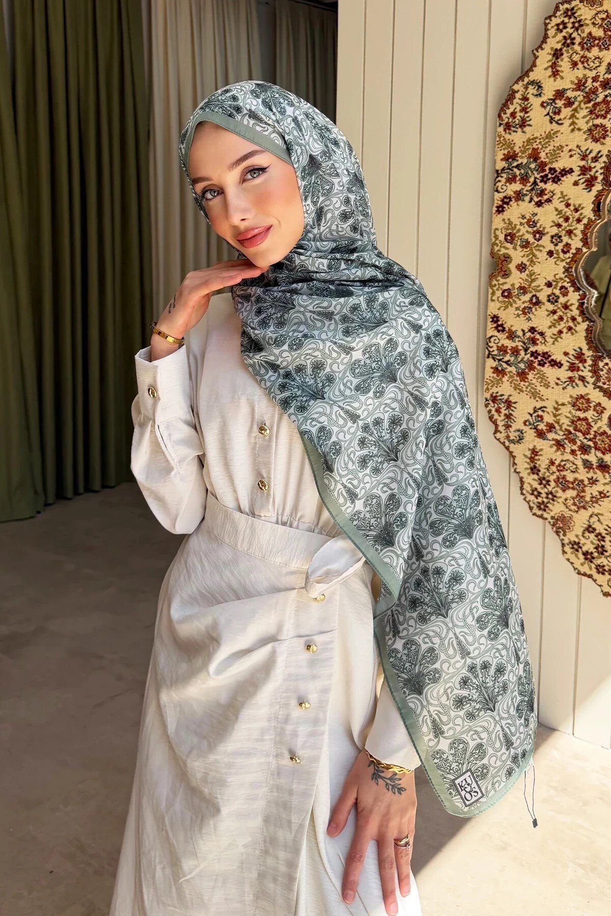 saray-desenli-aqua-soft-sal-kaymaz-tes-81-bd3.jpg