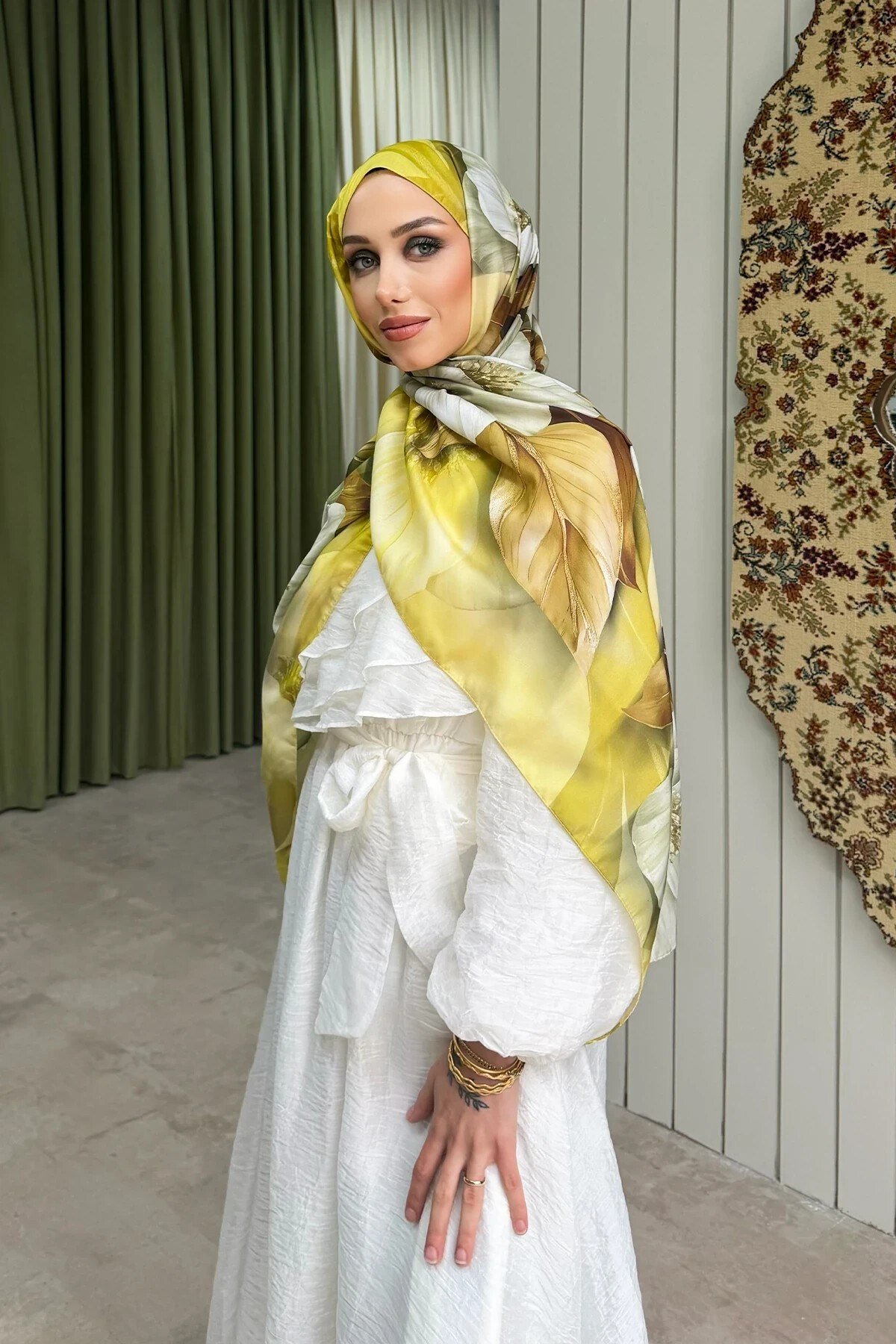 sari-manolya-bahcesi-desenli-aqua-soft-302faf.jpg