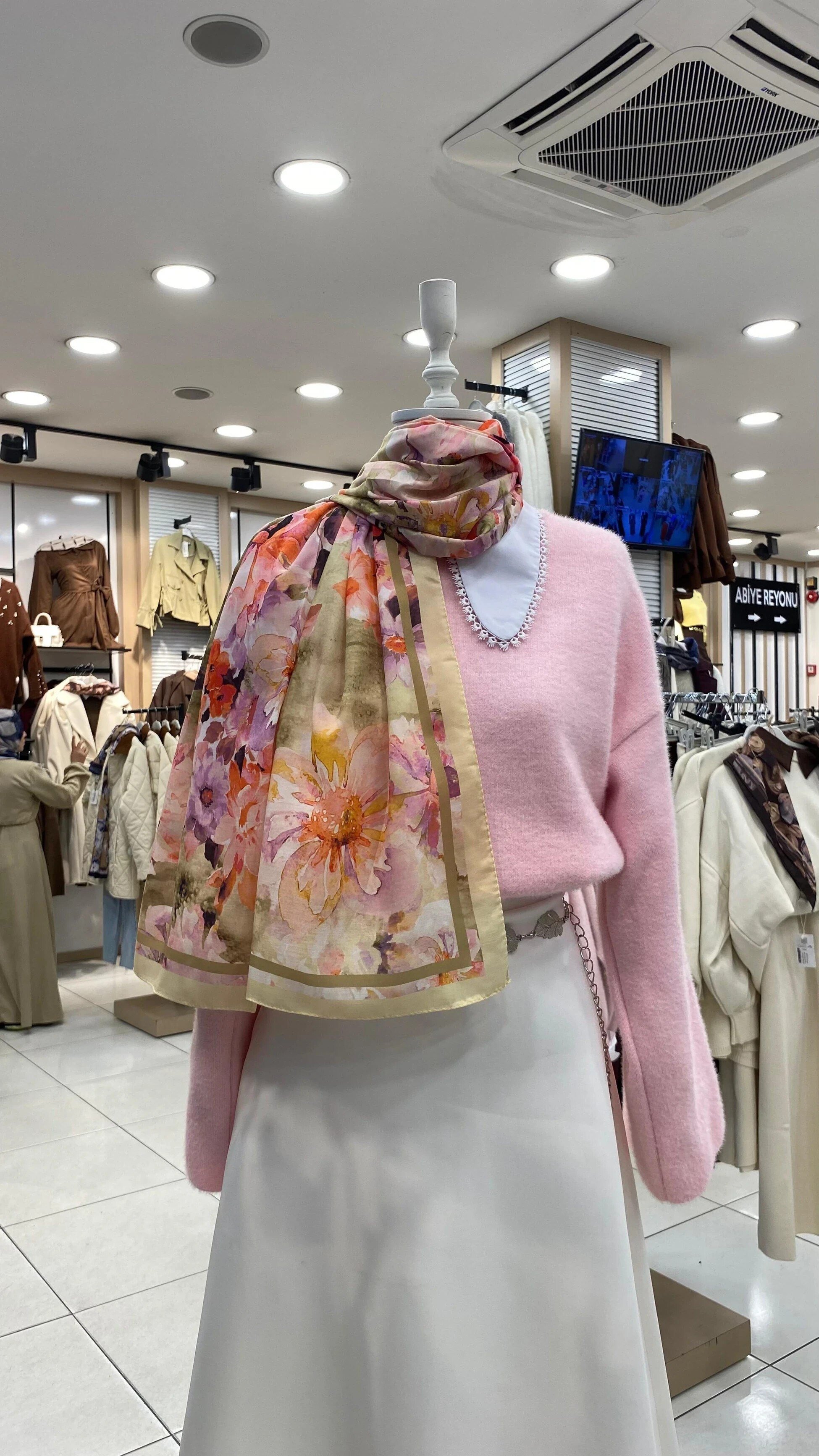 soft-cicek-desenli-sal-sari-9248-7.jpg