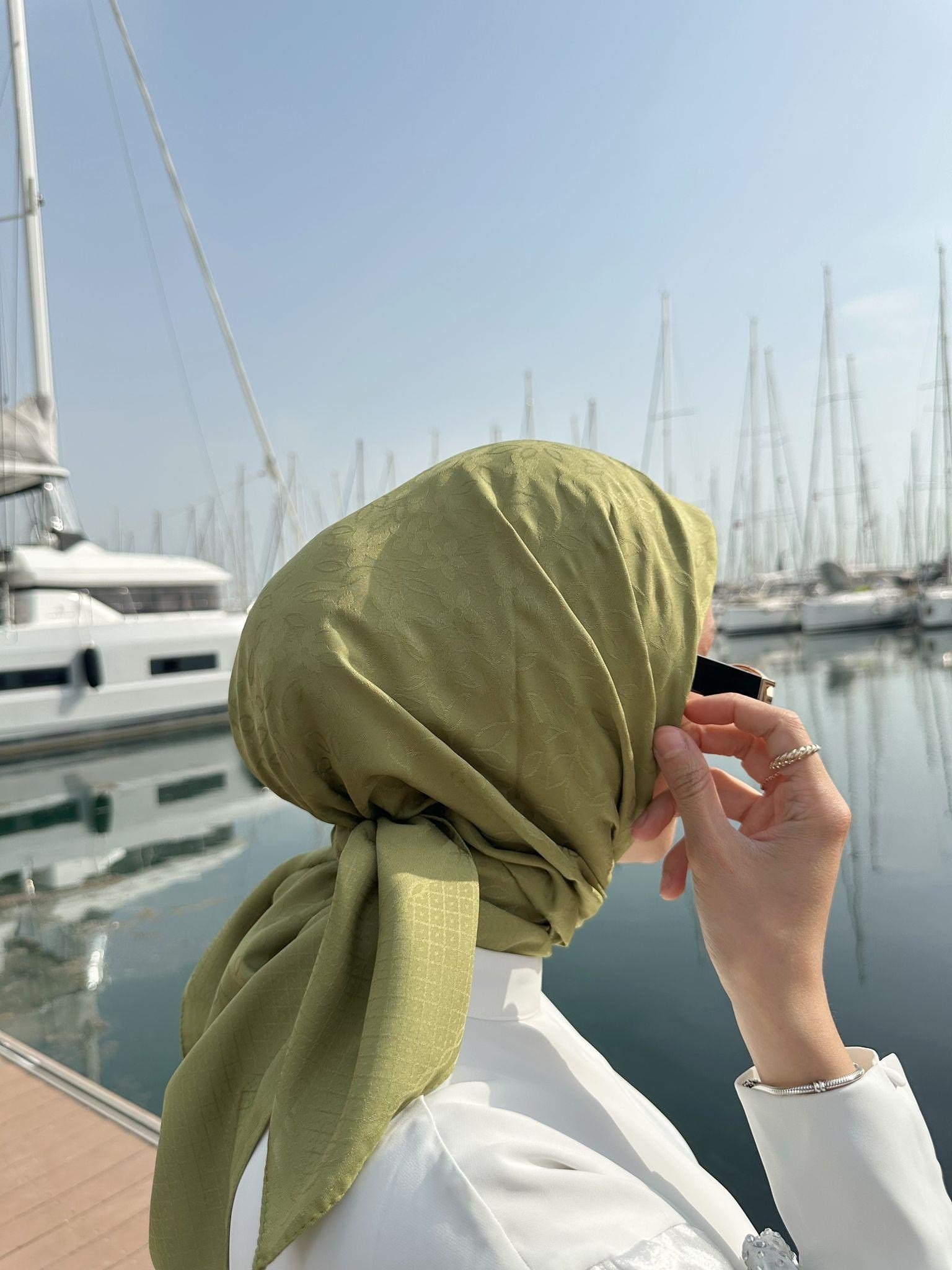 yildiz-jakar-esarp-yag-yesili-df-bc4.webp