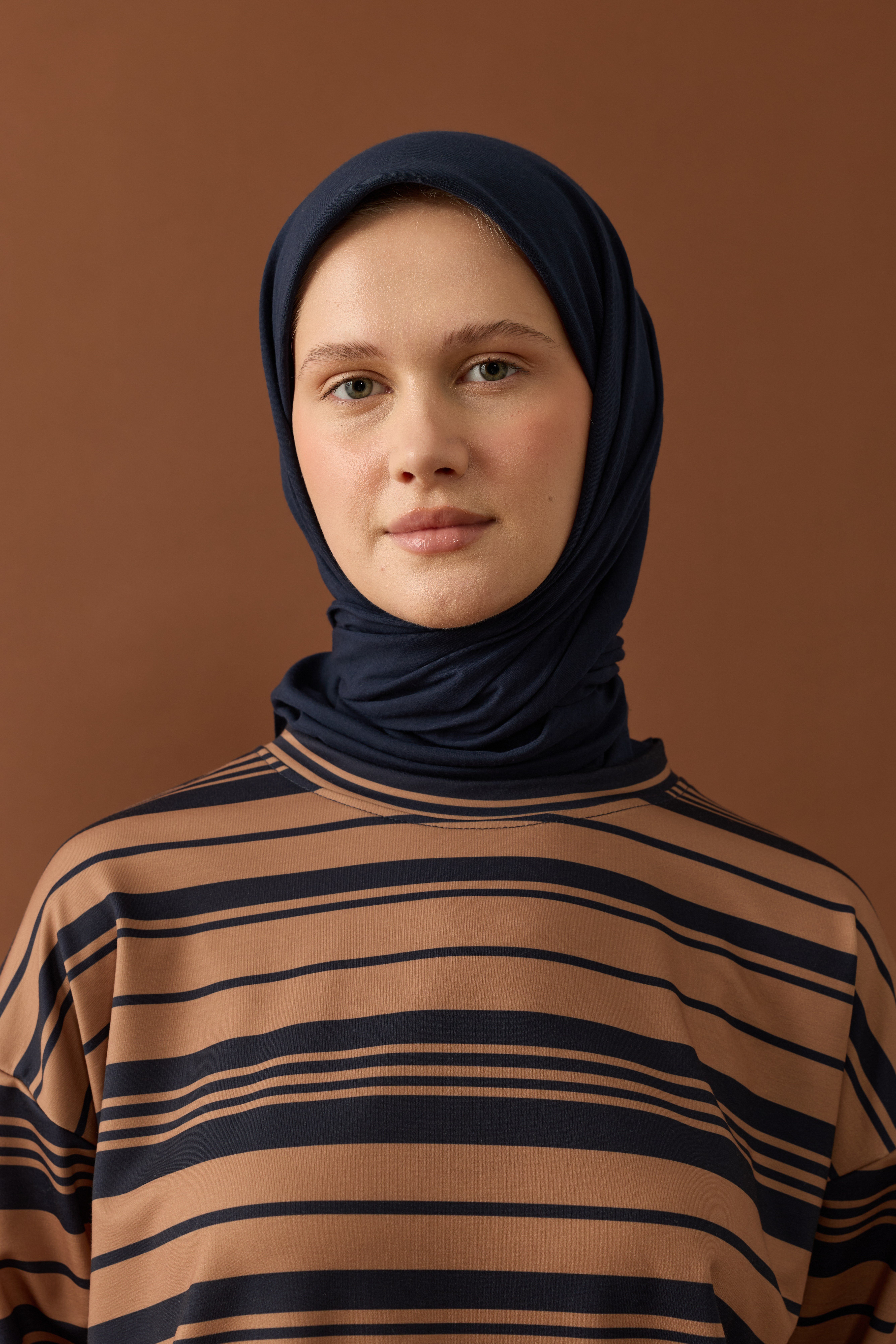 Lacivert Pamuk Eşarp