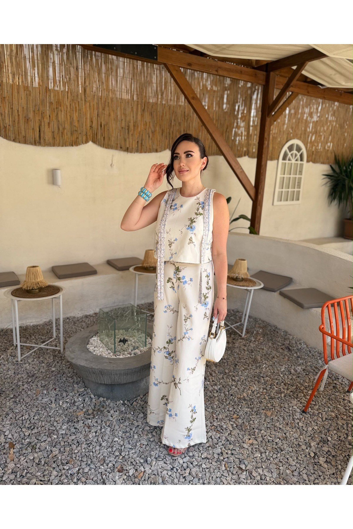 Mavi Floral Desenli Bluz Pantolon Takım