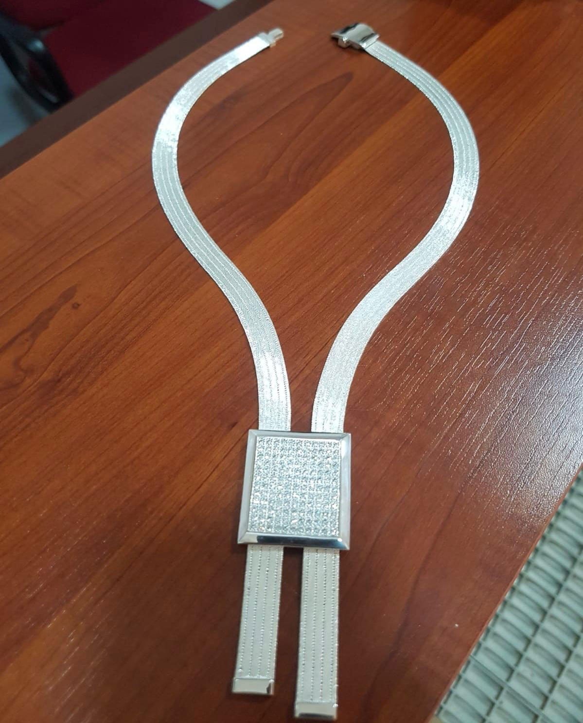 Klasik Model Askılı Trabzon Hasır Kolye